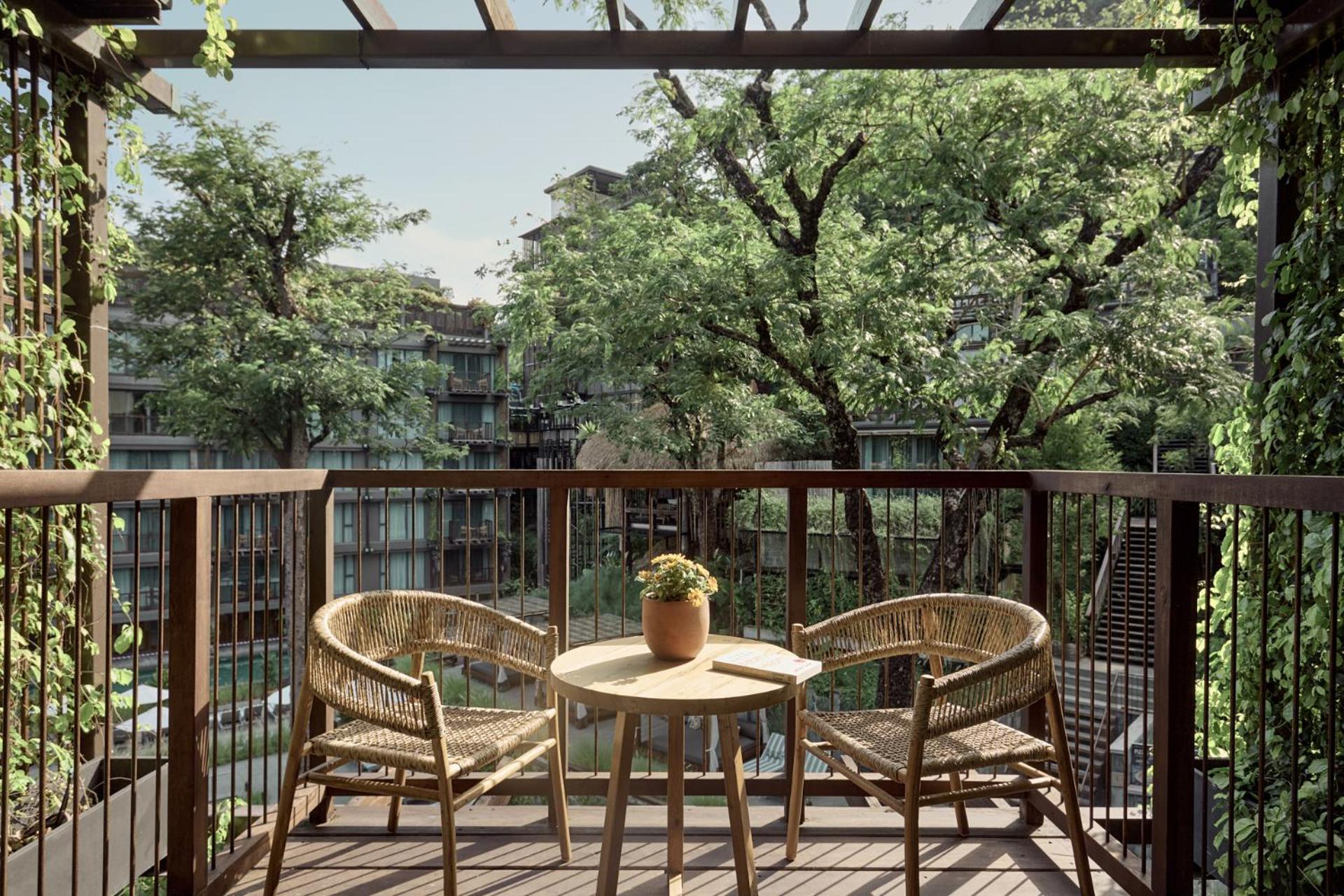 Dinso Resort & Villas Phuket, Vignette Collection By Ihg Patong Exterior photo